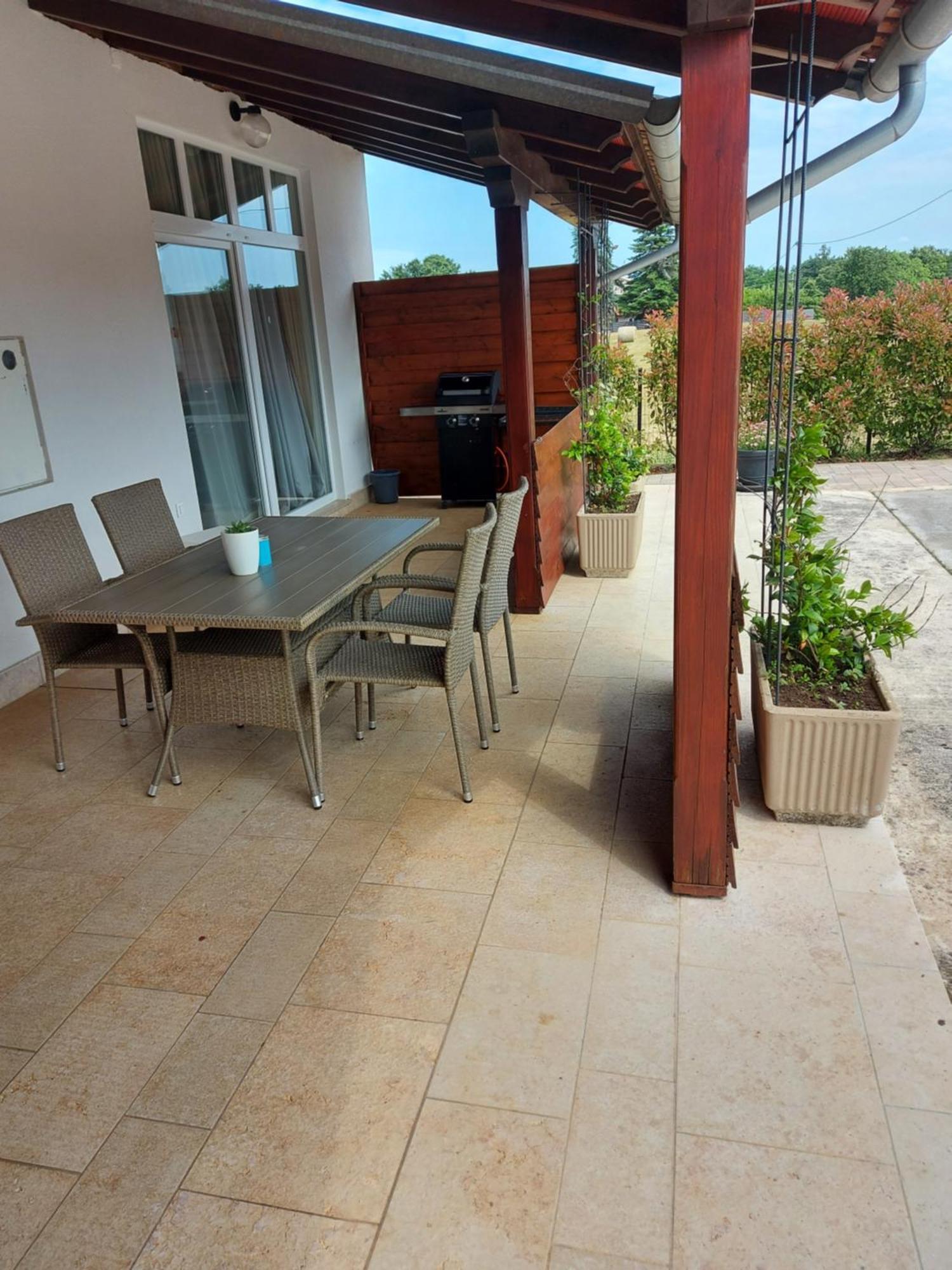 Guest House Flora Pazin Zimmer foto